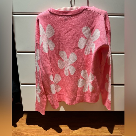 NWOT Lilly Pulitzer daisy sweater - Picture 2 of 2